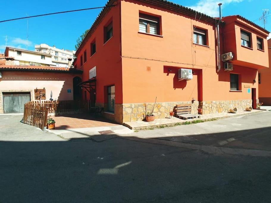 El Vinilo. Aparcamiento Exterior Gratuito Apartment Teruel Ngoại thất bức ảnh